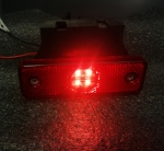 LED Φωτιστικό Πλευρικής Σήμανσης με Βάση 24V Κόκκινο 100mm X 30mm
